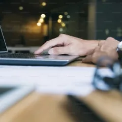 5화. Q의 메일 썸네일