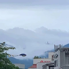 스모그 속에서, 치악산에 성이 보였다 썸네일