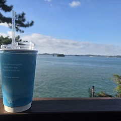 아주 작은 일탈 썸네일