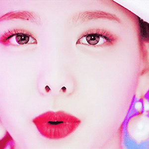 190611「Breakthrough」Teaser 나연 움짤 - 1p