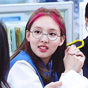211217 TIME TO TWICE Crime Scene Season 2 EP.03 나연 움짤 - 1p