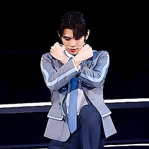 221230 김태래 < 난 빛나 - 개인 직캠 > Gif