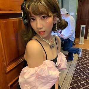 AKB48 Team SH HOLIDAYGIRLS