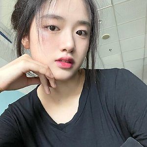 AKB48 TEAM SH 胡馨尹 후신인 웨이보