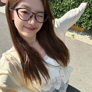 [胡馨尹/후신인] 후신인 샤오홍슈