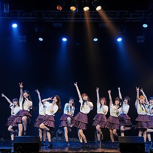 AKB48 Team SH 신극공 의상 모음