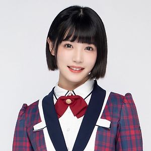 AKB48 TEAM SH 맴버들 웨이보 새 프로필