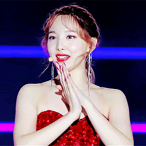 191013 슈퍼콘서트 in 인천 FANCY, Feel Special 나연 움짤 - 3p