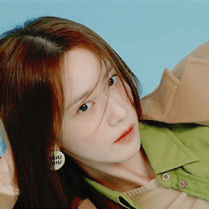[속보] 윤아 짤 폭로전 💖 ‘빅마우스’ 비주얼 커플 탄생 역사가 궁금해? 🤭 (소녀시대, 레몬 소주, 이종석, 이준호) I ELLE KOREA
