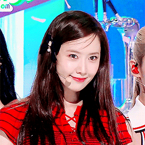 [안방1열 직캠4K] 소녀시대 윤아 'FOREVER 1' (Girls' Generation YOONA FanCam) @SBS Inkigayo 220821