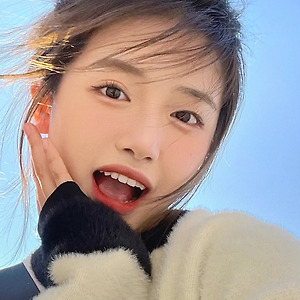 AKB48 TEAM SH 胡馨尹 후신인 샤오홍슈