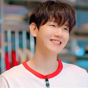[GIF] 🍍파인애플 피자 한 번만 드셔보세요!🍕| PIZZA SLICE | 백현 (BAEKHYUN)