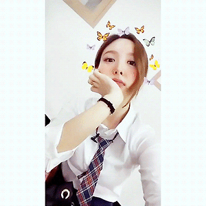 200911 트와이스타그램 나연 움짤 - 1p