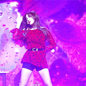180323 뮤직뱅크 인 칠레 가시나 나연 움짤 (cr.나연이랑) - 13p
