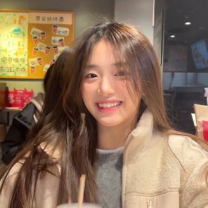 AKB48 TEAM SH 胡馨尹 후신인 웨이보