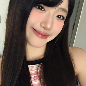 [胡馨尹/후신인] 작은 나비 후신인 웨이보