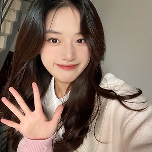AKB48 Team SH 胡馨尹 후신인 웨이보