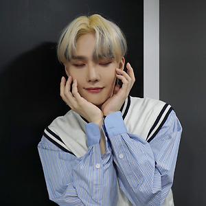 Blooming Day Fan Party 비하인드