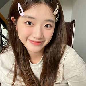 AKB48 TEAM SH 胡馨尹 후신인 샤오홍슈