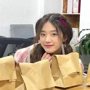 AKB48 TEAM SH 胡馨尹 후신인 웨이보 라이브 포토