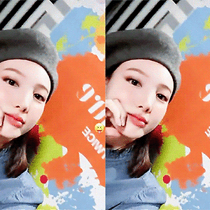 201128 트와이스타그램 인스타스토리 나연 움짤 - 2p