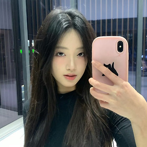 [胡馨尹/후신인] 작은 나비 후신인 웨이보