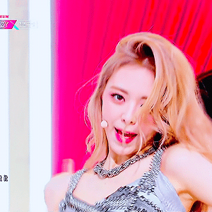 220715 뮤직뱅크 ITZY 유나