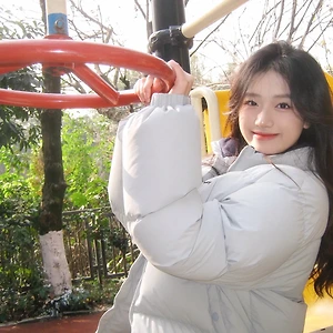 AKB48 Team SH 胡馨尹 후신인 도우인