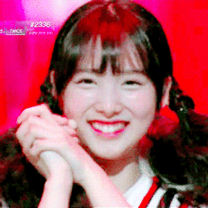 160519 엠카운트다운 CHEER UP, 1위 나연 움짤 - 6p