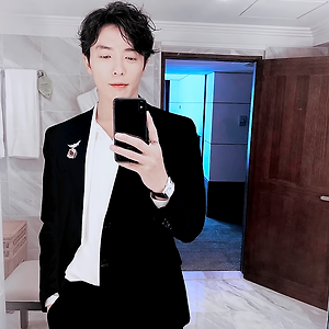 20190907 김재욱 인스타그램 업로드 짤 보정