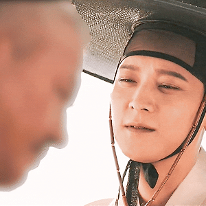 군도 조윤 GIF 131