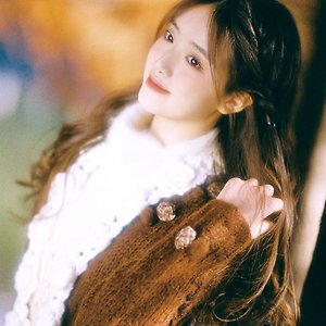 AKB48 TEAM SH 胡馨尹 후신인 喵咪哦Carrie 웨이보