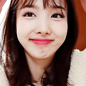210427 NAYEON’s TW-LOG with SECRET FRIEND 나연 움짤 - 13p