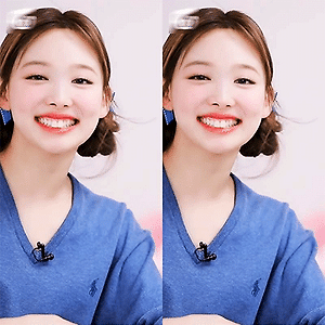 221107 Happy 7TH ANNIVERSARY Cakes For ONCE & TWICE 나연 움짤 - 2p