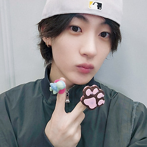 250214 앤톤 위버스 포스트 사진 보정