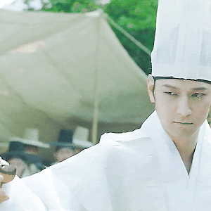군도 조윤 gif 42