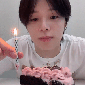 얼레벌레 얼렁뚱땅 쓰는 나의 글5(부제 : 덕질로 시작해 탕후루로 끝이나다..!)