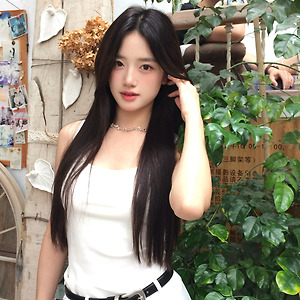 [胡馨尹/후신인] 작은 나비 후신인 웨이보