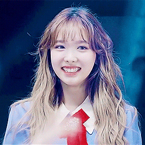 180207 2018 GLOBAL VLIVE TOP 10 TWICE 나연 움짤 - 11p