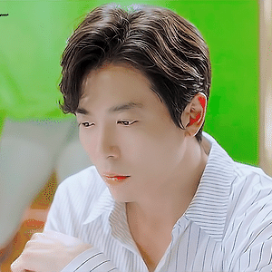 [ 그녀의 사생활 ] E01 라이언 골드 움짤 3