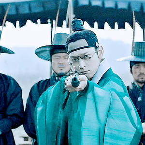 군도 조윤 gif 68
