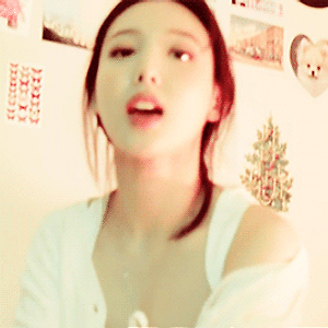 201225 Melody Project Love Is Everything Cover by NAYEON (1) 나연 움짤 - 16p