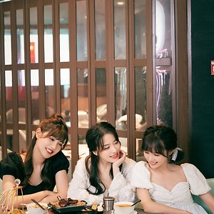 AKB48 Team SH  食刻 TIMING 웨이보 刘念류니엔 毛唯嘉 마오웨이쟈 吴安琪 우안치