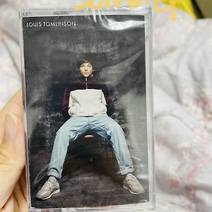원디렉션 루이 톰린슨 One Direction Louis Tomlinson 'Walls' 카세트테이프 구매후기!