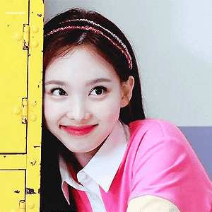 191122 TWICE 2020 SEASON’S GREETINGS Making Film 2 나연 움짤 - 10p
