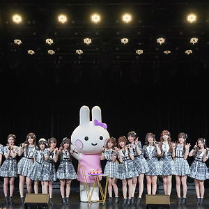 AKB48TeamSH 웨이보 胡馨尹 후신인