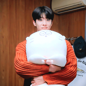 Eye love you EP01