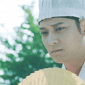 군도 조윤 gif 52