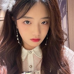 AKB48 TEAM SH 胡馨尹 후신인 웨이보
