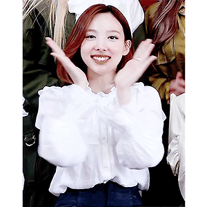 200723 Beyond LIVE – TWICE  World in A Day Invitation✉ 나연 움짤 - 3p